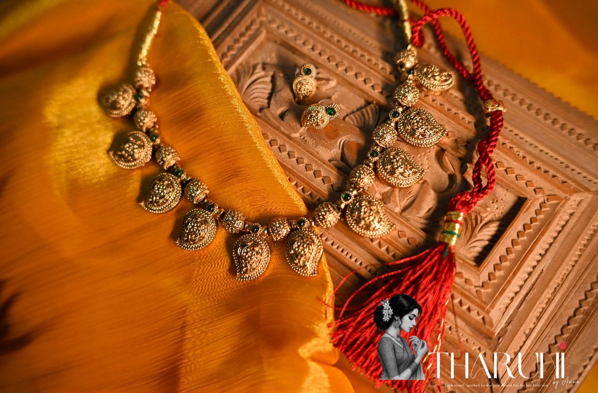 Thulika Kemp Ball Mangamala