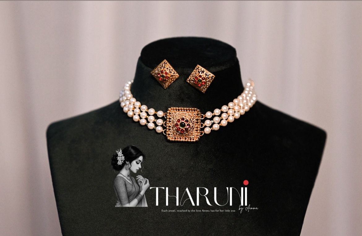 Thulika Three String Bead Choker with Square Pendant