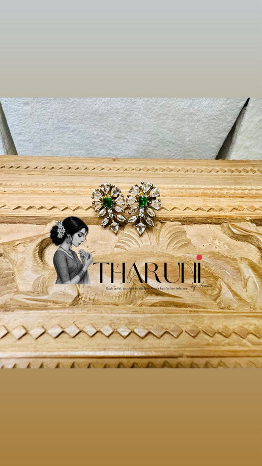 Vajra Fern Emerald Neckpiece