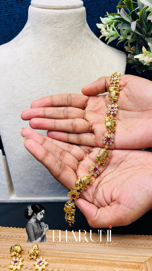 Thulika Gaja Kolam Neckpiece