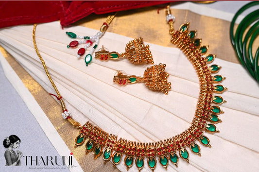 Thulika Flexible Palakka Neckpiece