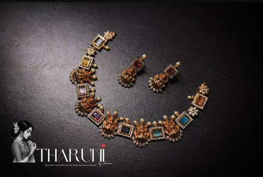 Milano Pearl Antique Navaratna Neckpiece