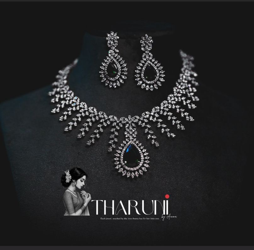 Atelier Cleopatra Neckpiece