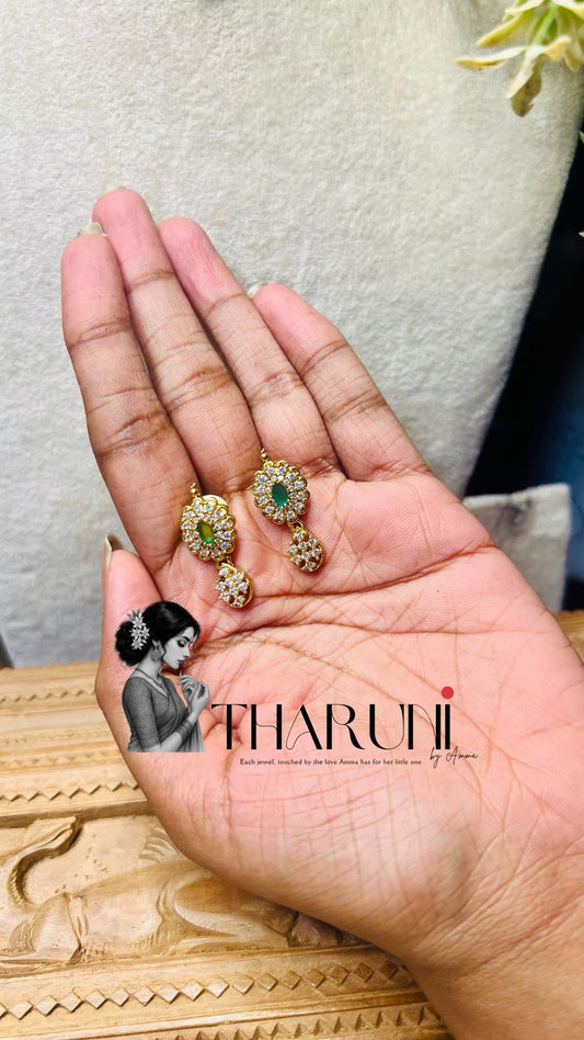 Thulika emerald floral gold lookalike neckpiece